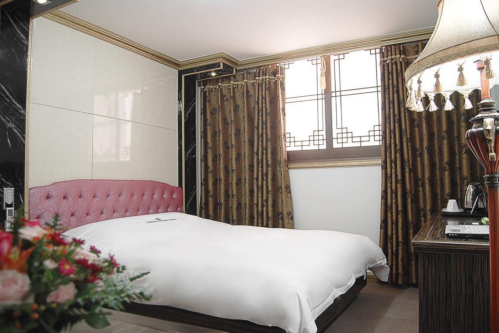 Arirang Tourist Hotel Changwon Rum bild