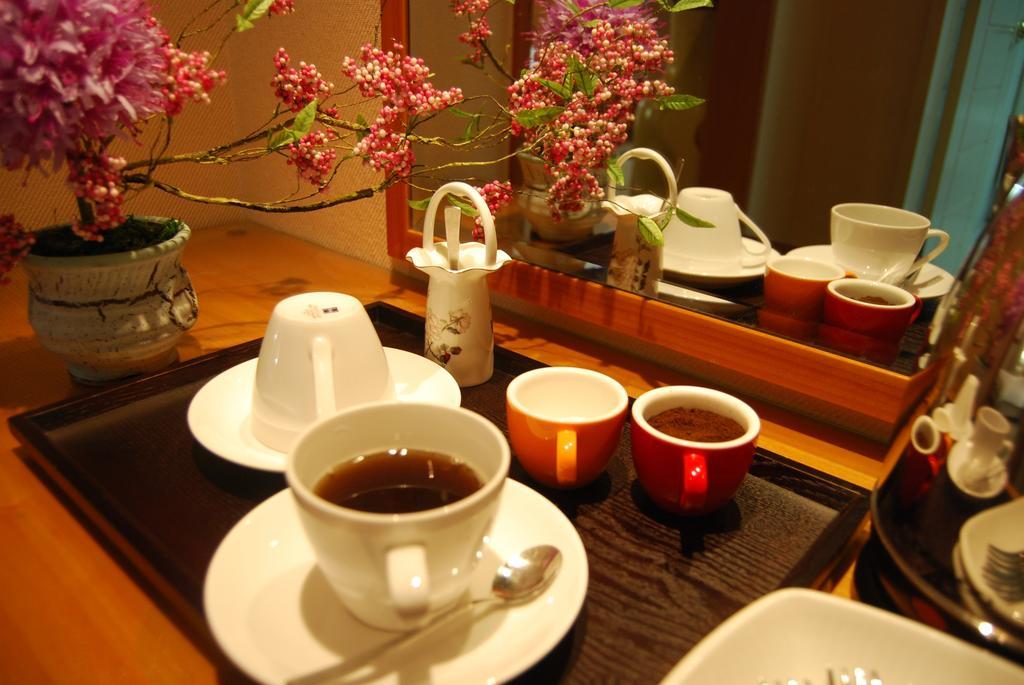 Arirang Tourist Hotel Changwon Exteriör bild